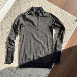 Lululemon Half Zip Long Sleeve Top Sz 4/6